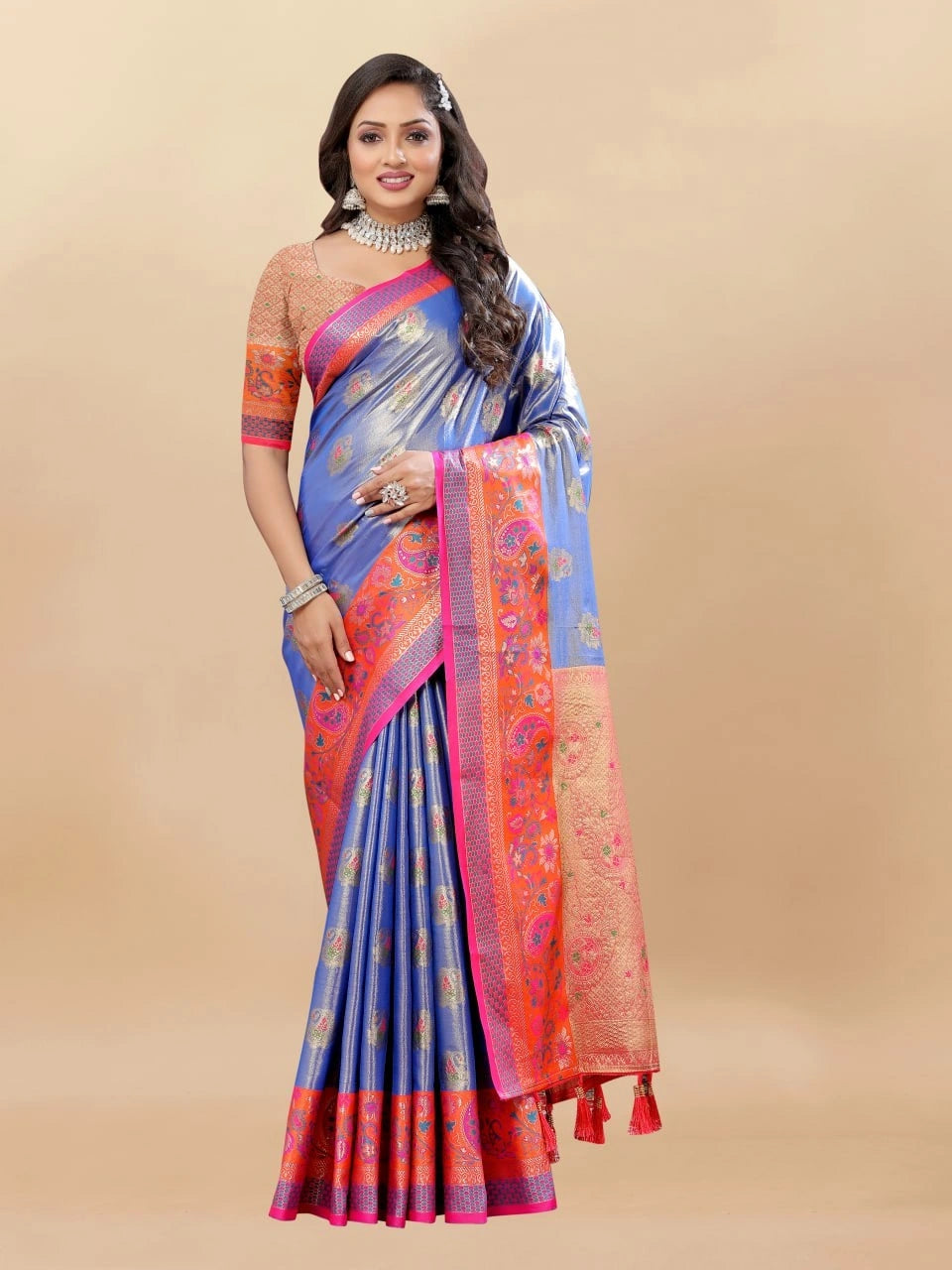 Soft Kanjivaram Silk Saree with Rich Zari Weaving and Tassel-Embellished Pallu