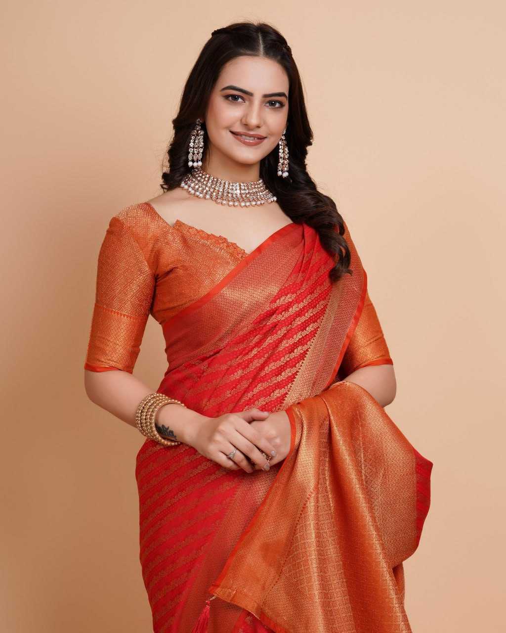 Stylish Banarasi Soft Silk Saree with Rapier Jacquard Work