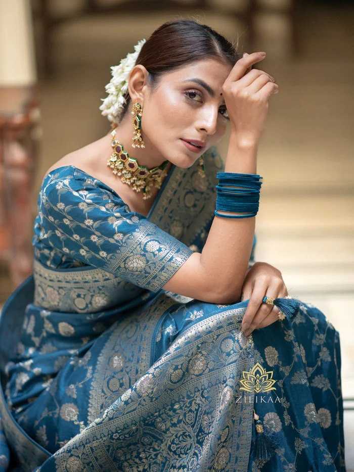 Elegant Banarasi Soft Silk Saree with heavy Brocade Work