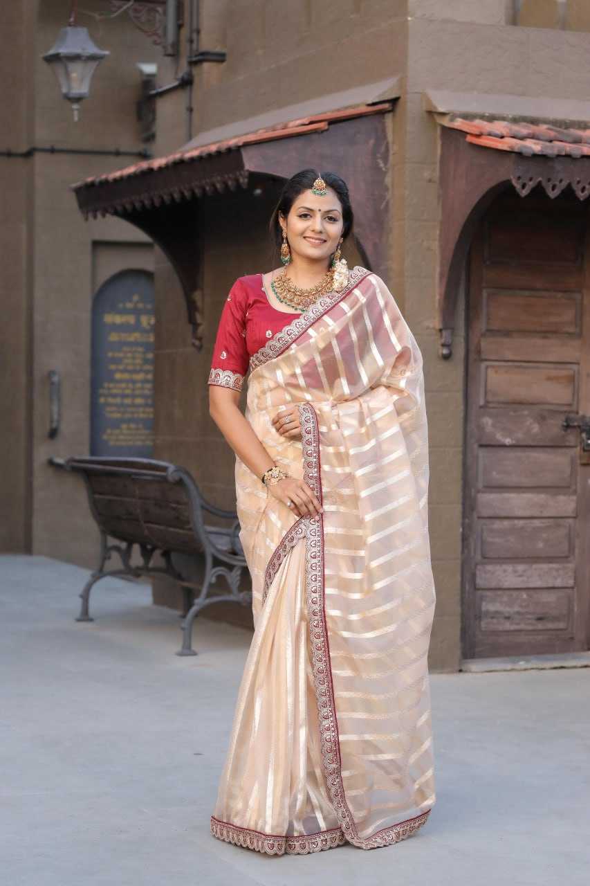 Cream Organza Silk Saree with Leheriya Pattern