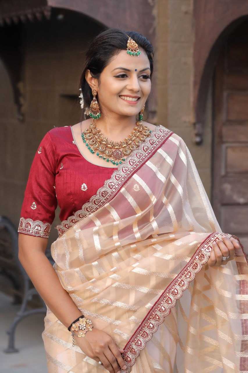 Cream Organza Silk Saree with Leheriya Pattern