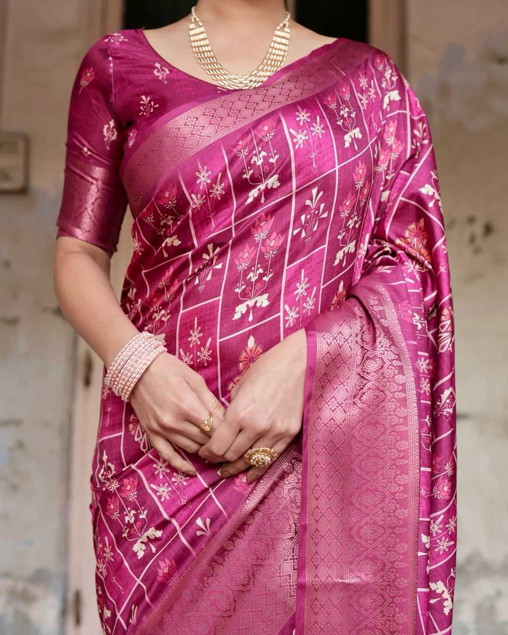 Pure Silk Saree with Square Cells Pattern