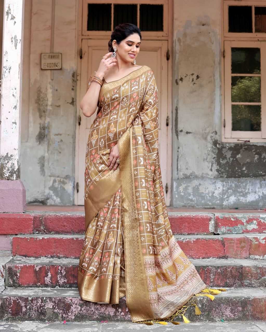 Pure Silk Saree with Square Cells Pattern