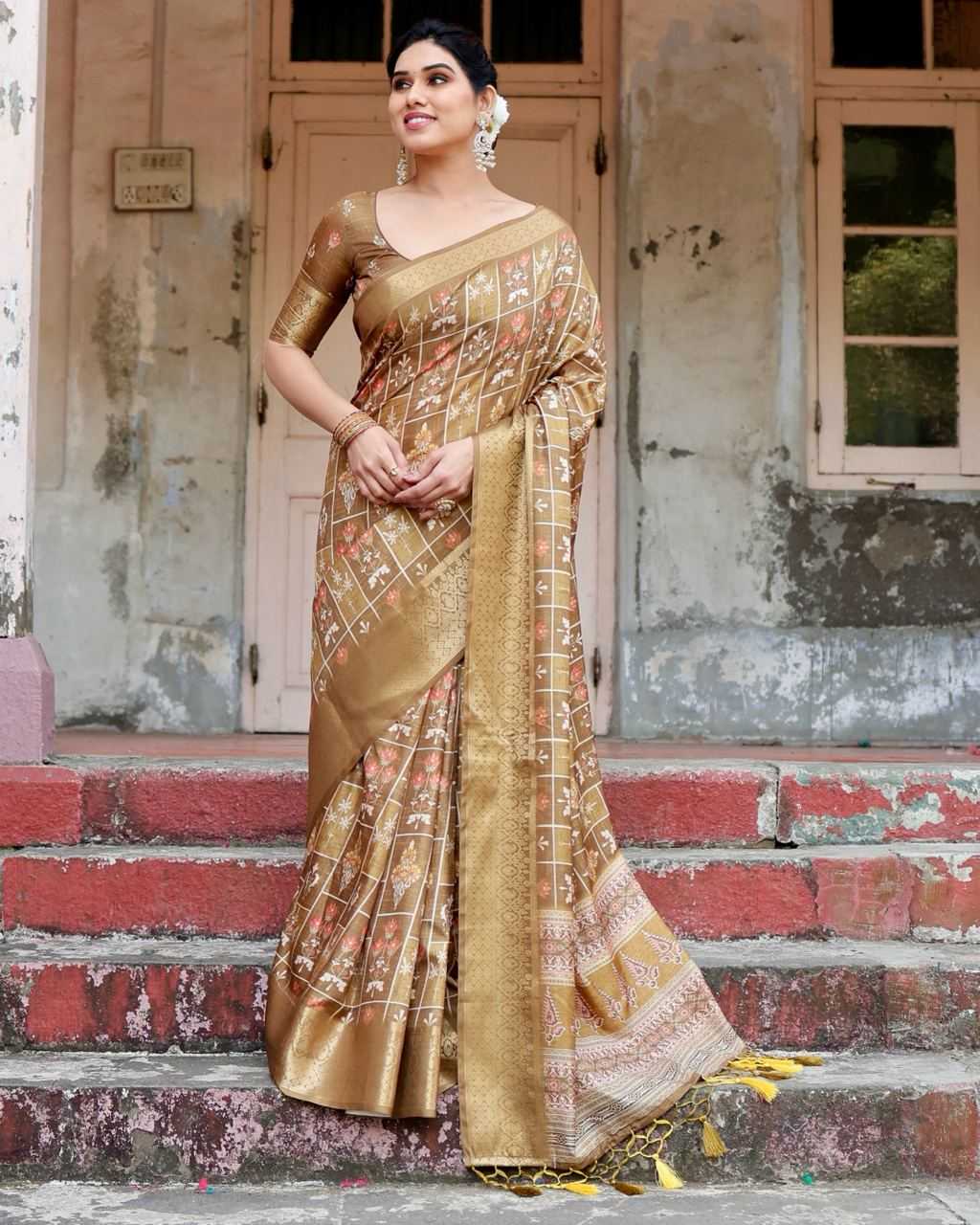 Pure Silk Saree with Square Cells Pattern