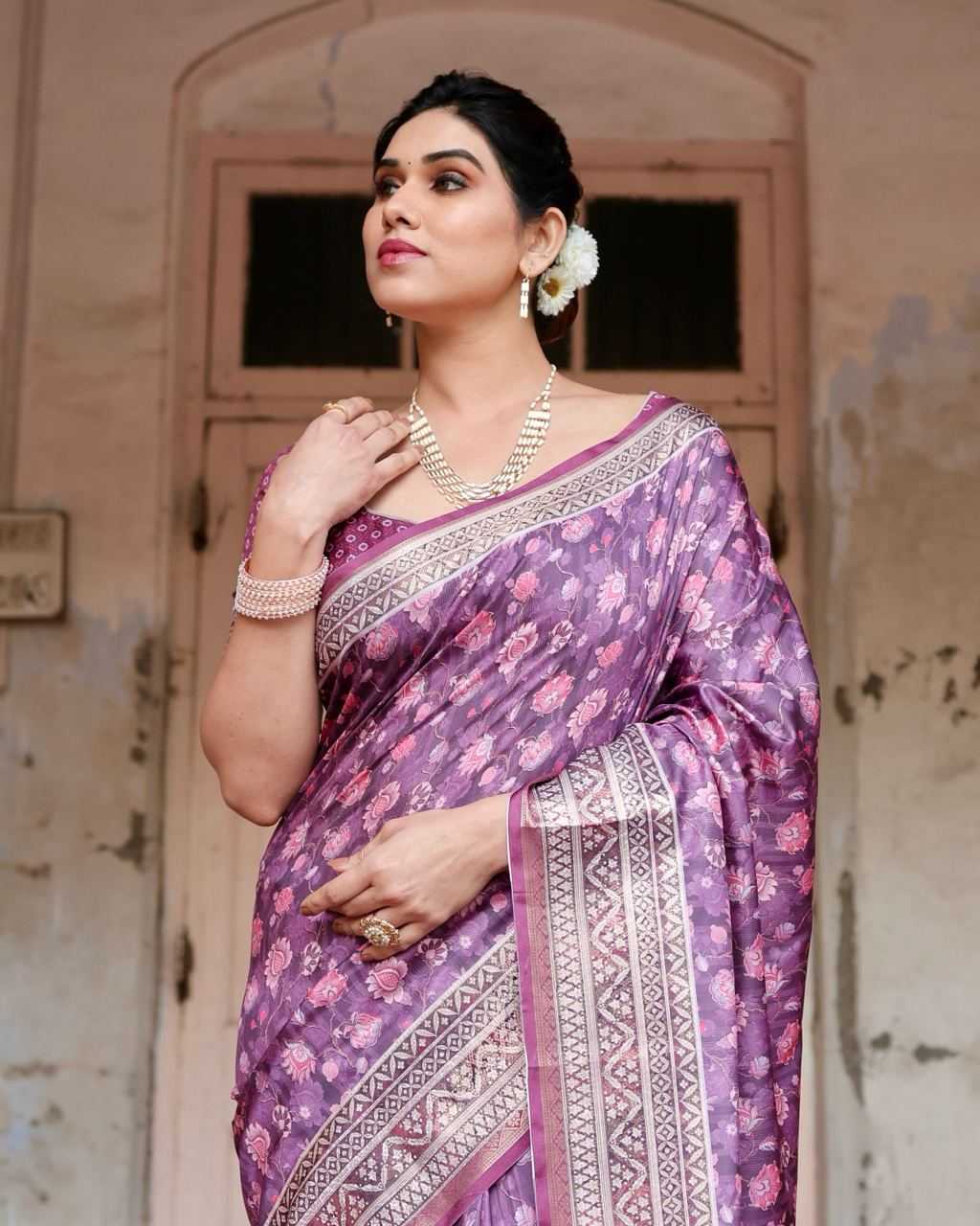 Classy Pure Silk Saree with Fine Print