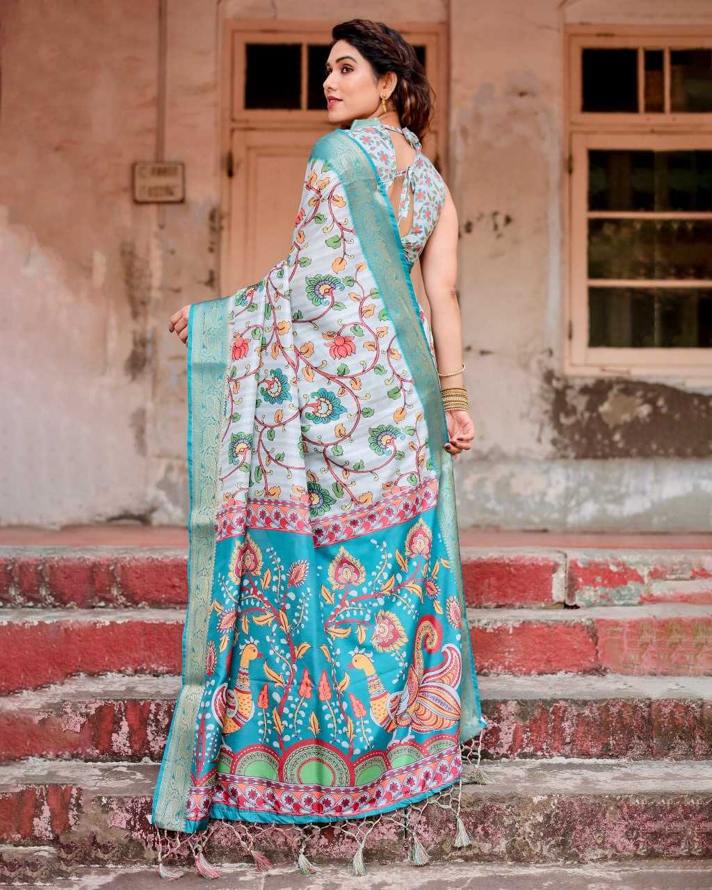 Chic Pure Silk Saree with Digital Print All Over
