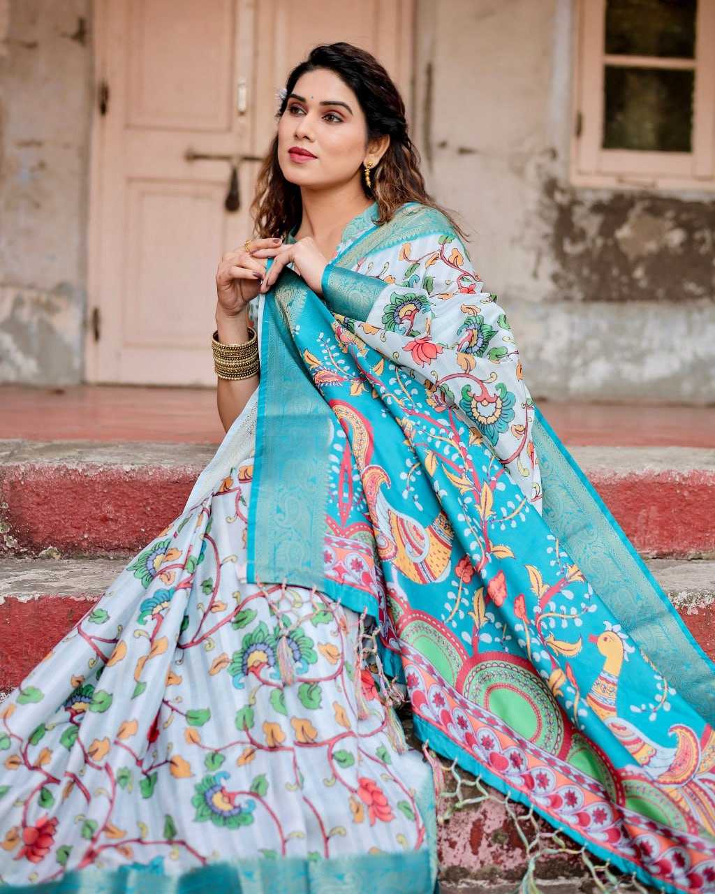 Chic Pure Silk Saree with Digital Print All Over