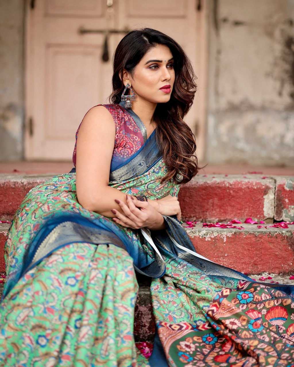 Green & Blue Pure Silk Saree with Fine Print