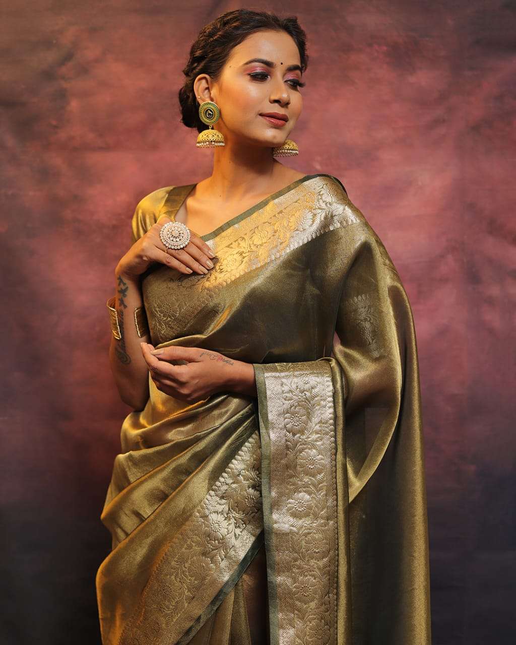 Premium Banarasi Soft Dual Tone Tissue Silk Saree