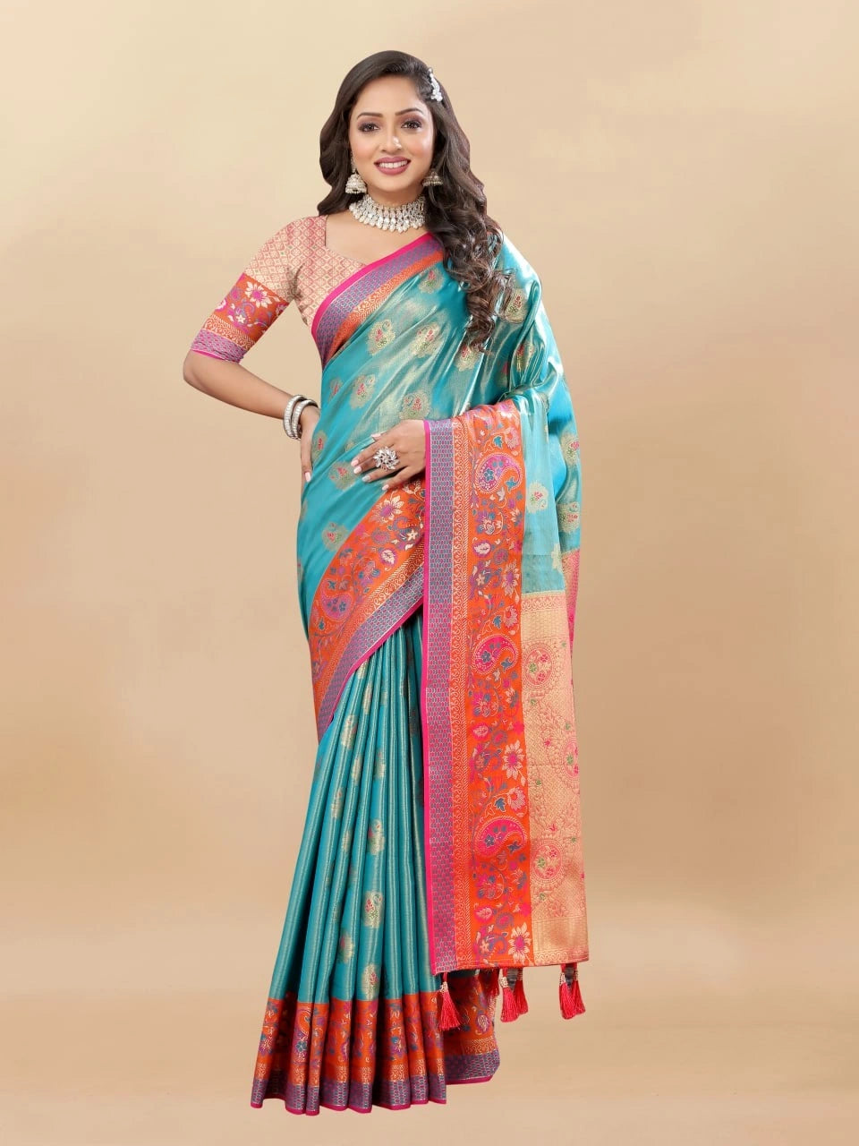 Soft Kanjivaram Silk Saree with Rich Zari Weaving and Tassel-Embellished Pallu