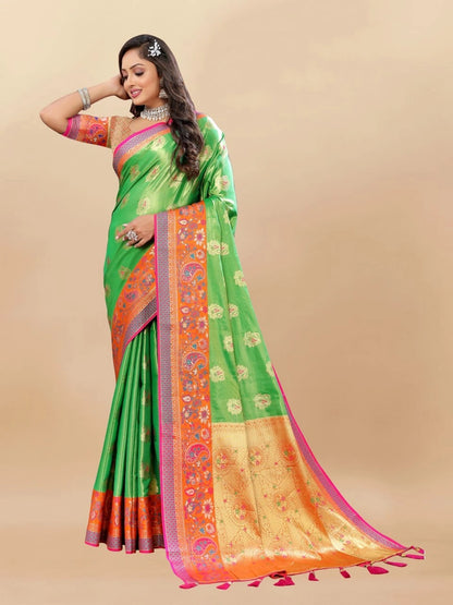 Soft Kanjivaram Silk Saree with Rich Zari Weaving and Tassel-Embellished Pallu