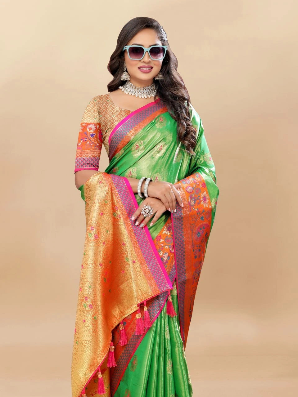 Soft Kanjivaram Silk Saree with Rich Zari Weaving and Tassel-Embellished Pallu